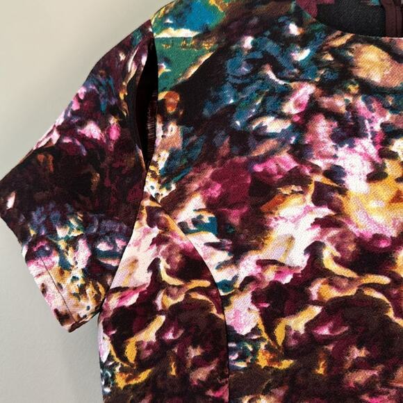 WHO WHAT WEAR EDGY MULTICOLORED SHORT SLEEVE FLORAL SKATER DRESS SIZE XS - Picture 6 of 8